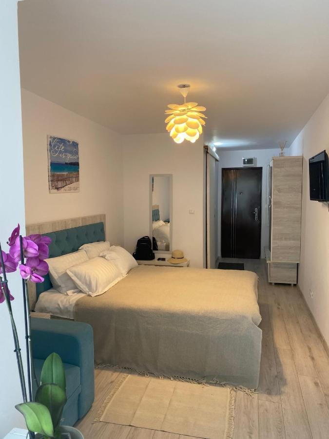 Kallatia Studio Saturn Mangalia Exteriör bild