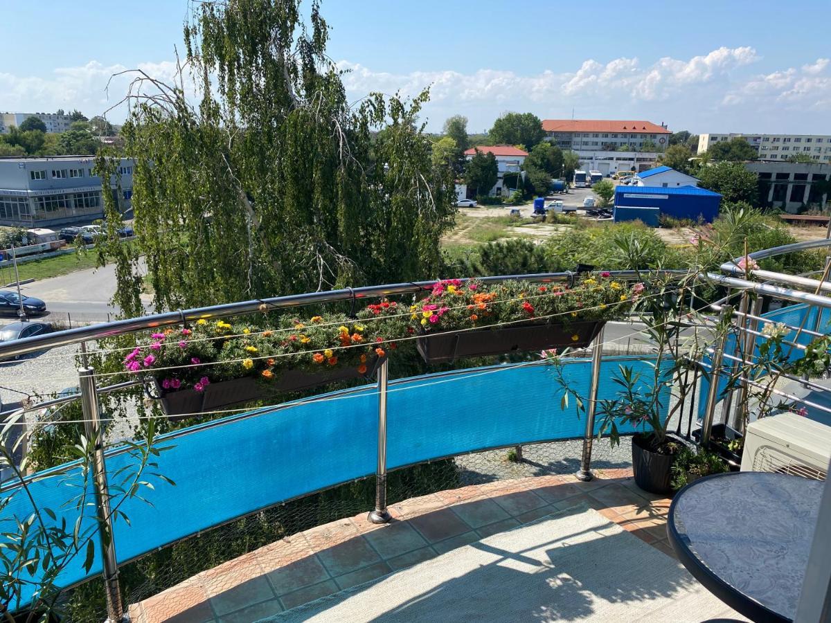 Kallatia Studio Saturn Mangalia Exteriör bild