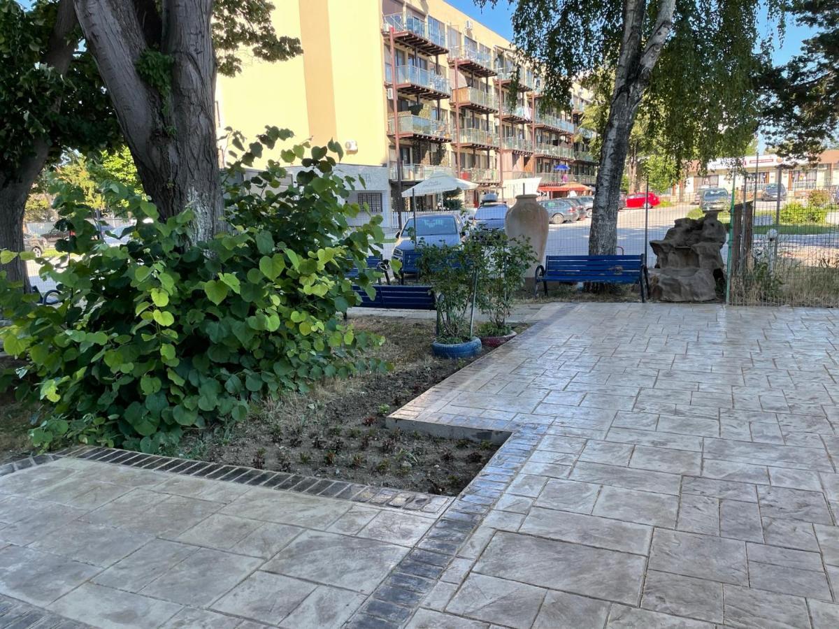 Kallatia Studio Saturn Mangalia Exteriör bild